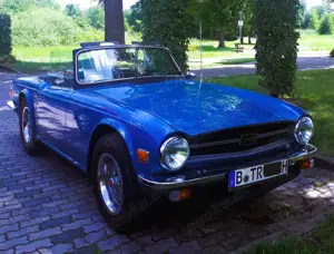 Triumph TR6 in seltener TR6 Originalfarbe "french blue"