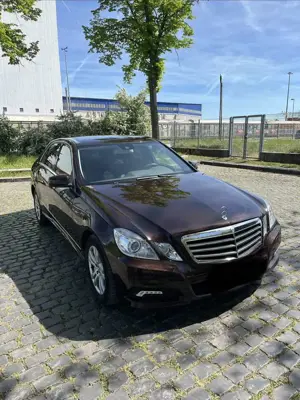 Mercedes-Benz E 220 CDI Automatik Avantgarde