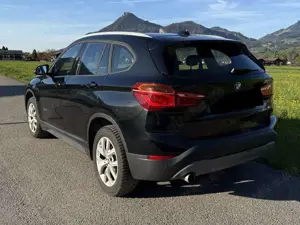 BMW X1 X1 sDrive18d Aut. Advantage Bild 2