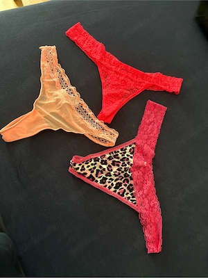 getragener Slip oder String Bild 2