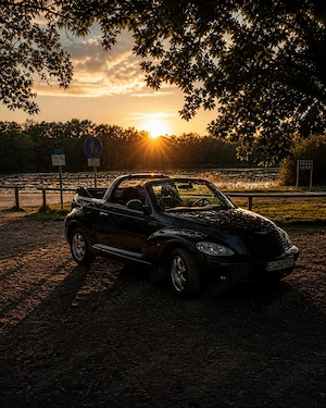 Sehr schöner PT Cruiser Cabrio zu verkaufen, genieße die    Sonne und den Wind  Bild 3