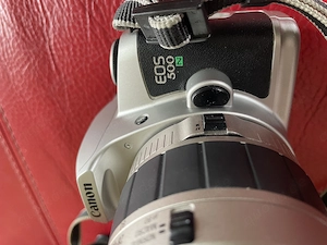 Canon EOS 500 N Kamera, Schwarz Silber, 28-80mm Bild 3