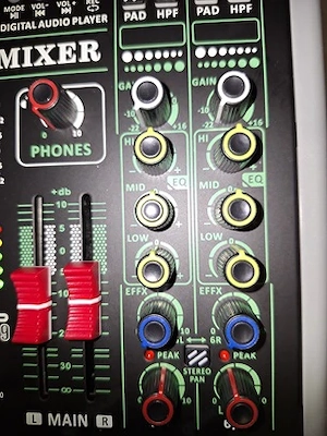 Multitalent Powermixer 6 Kanal 2x 300WATT BT USB PC Rec Aufnahme auf USB PA DJ Bühne Bild 6