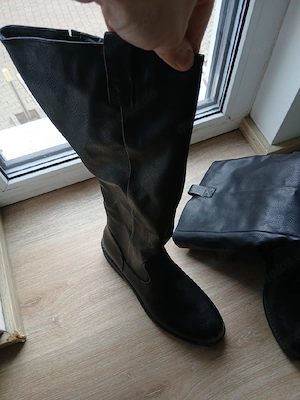 Schwarze Stiefel 