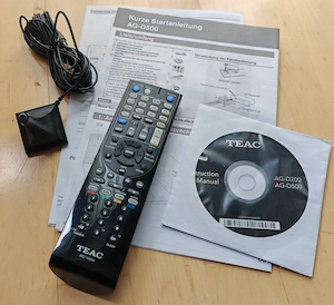 Teac AG-D500 AV Receiver Original Ersatz-Fernbedienung RC-1304, guter Zustand +Zubehör Einmessmikro
