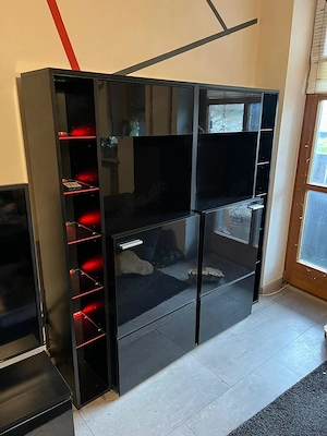 Super schöne Wohnwand Hochglanz schwarz