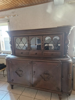 Wohnzimmer Schrank aus massivholz