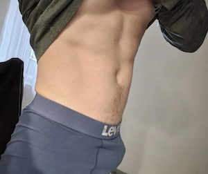 Attraktiver Mann 27j sucht eine Sie Bild 2
