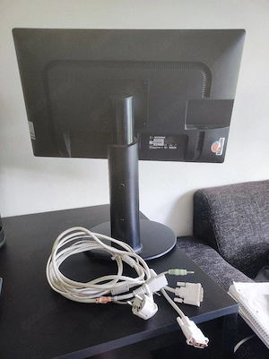 LG Monitor 