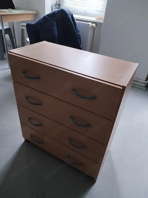 Kliene Kommode zu verschenken 