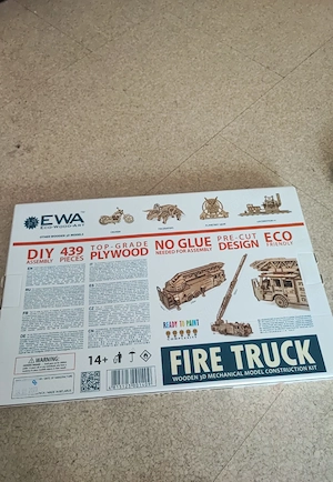 DIY Feuerwehrauto basteln 