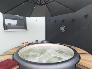 Softub 300 Resort Poseidon+ Luxusausführung | Edelstahl-Edelholz