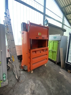 Pappierpresse Ballenpresse Abfallpresse Orwak 3620