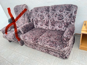  Verschenke sehr gut erhaltene und gepflegte Sofa