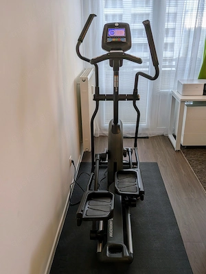 Horizon Crosstrainer Andes 7.1 - absolut neuwertig