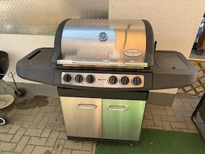 Gasgrill mit diversen Zubehör