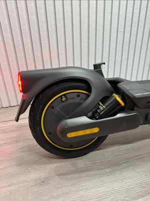 Neuer Segway Ninebot G2 Max, straßenzugelassen 