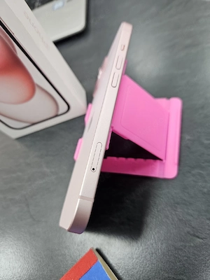 Apple iPhone 15 128GB pink mit verpakung  Bild 3