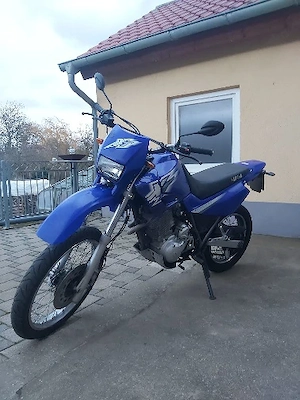 Yamaha XT 600 E, EZ 03 2000, TÜV neu bis 04 2028 abzugeben