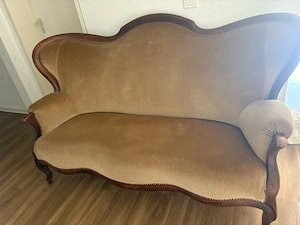 Antik Sofa