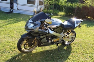 Gsxr 1000 k1