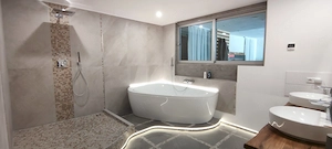 PROVISIONSFREI: Smart-Living im Luxus-Denkmal   8,4% Rendite-Potenzial & Wellness-Suite Bild 2