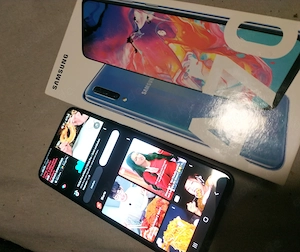 Samsung Galaxy A70 im sehr guten Zustand mit OVP
