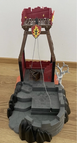 Burnham Raiders Burg mit Erweiterung und lavamine