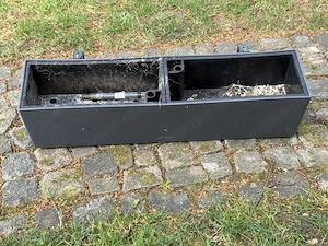 Balkonkästen mit Wasserspeicher von Lechuza zu verschenken