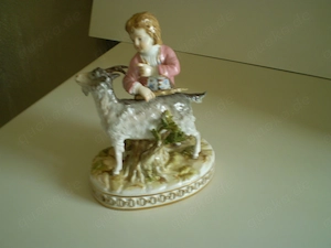 Meißner Porzellanfigur-"Junge mit Ziegenbock" Bild 3