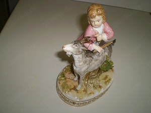 Meißner Porzellanfigur-"Junge mit Ziegenbock" Bild 10