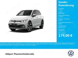 Volkswagen Golf VIII 1.5 eTSI STYLE CAM ACC LM18 CARPLAY