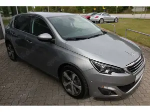 Peugeot 308 Allure PT 110 Denon Navi RFK LED scheckheft Bild 3