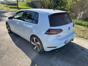 Volkswagen Golf GTI 2.0 TSI OPF DSG Performance *TOP* *Sommerreifen NEU* *Winterräder* Bild 4