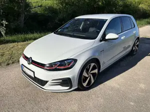 Volkswagen Golf GTI 2.0 TSI OPF DSG Performance *TOP* *Sommerreifen NEU* *Winterräder*