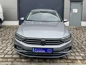 Volkswagen Passat Variant Business DSG LED Navi AHK 1.Hd. Mwst. 04.2022