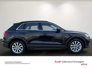 Audi Q3 45 TFSI e MMI VIRTUAL PDC CARPLAY Bild 3