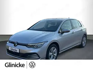 Volkswagen Golf VIII Life 1.5 TSI NAVI, SHZ, LED