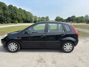 Ford Fiesta 1.4 Ghia