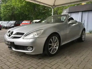Mercedes-Benz SLK 300 V6 Roadster/Autom/Leder/Navi/Xenon/Tempo