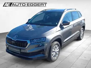 Skoda Karoq Selection 1,0 TSI 85KW 130 LET AHK Digitales Cockp