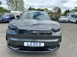 Ford Capri AWD Premium Wärmepumpe, Pano Bild 3
