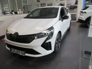 Renault Clio Techno TCe 90 65