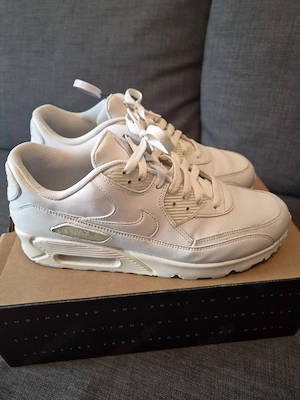 Nike Air Max 90 Triple White  Bild 4
