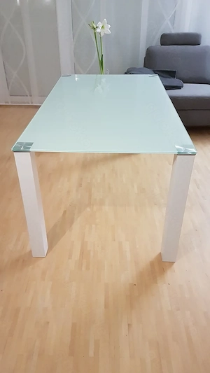 Esstisch mit Glasplatte 160 x 90