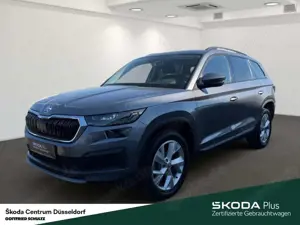 Skoda Kodiaq Tour 4x4 DSG AHK virtual cockpit Rückfahrkamera
