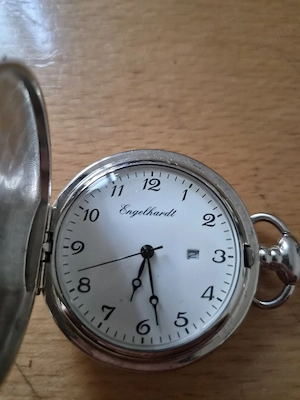 Engelhardt Taschenuhr in Metall 