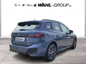BMW 220 i ACTIVE TOURER M SPORT NAVI LED AHK  KOMFORTZG PA Bild 4