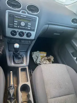 Ford Focus 1.6 16V Titanium