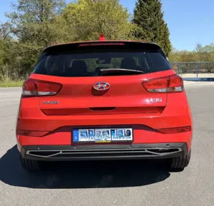 Hyundai i30 Intro Edition Mild-Hybrid Bild 3